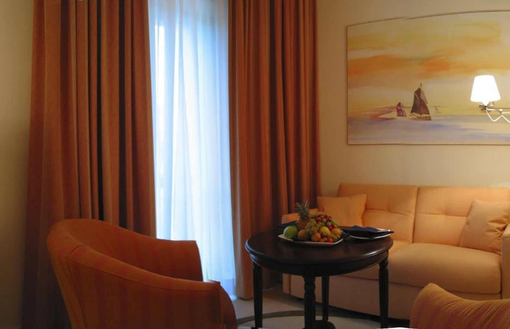 Tombolo Talasso Hotel